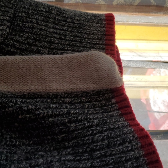 🍁🌲Rare Roots Toggle Cardigan - Picture 5 of 12